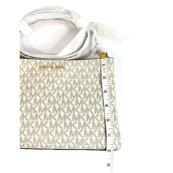 Michael Kors Trisha Medium Triple Compartment Crossbody Powder Blush MK NWT - Picture 12 of 15